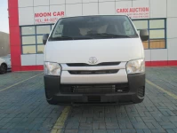 TOYOTA HIACE FULL VAN 2.7L